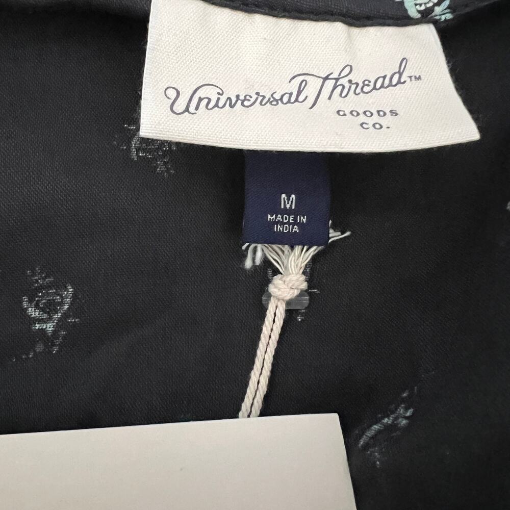 Universal Thread Women's Charcoal Embroidered But… - image 2